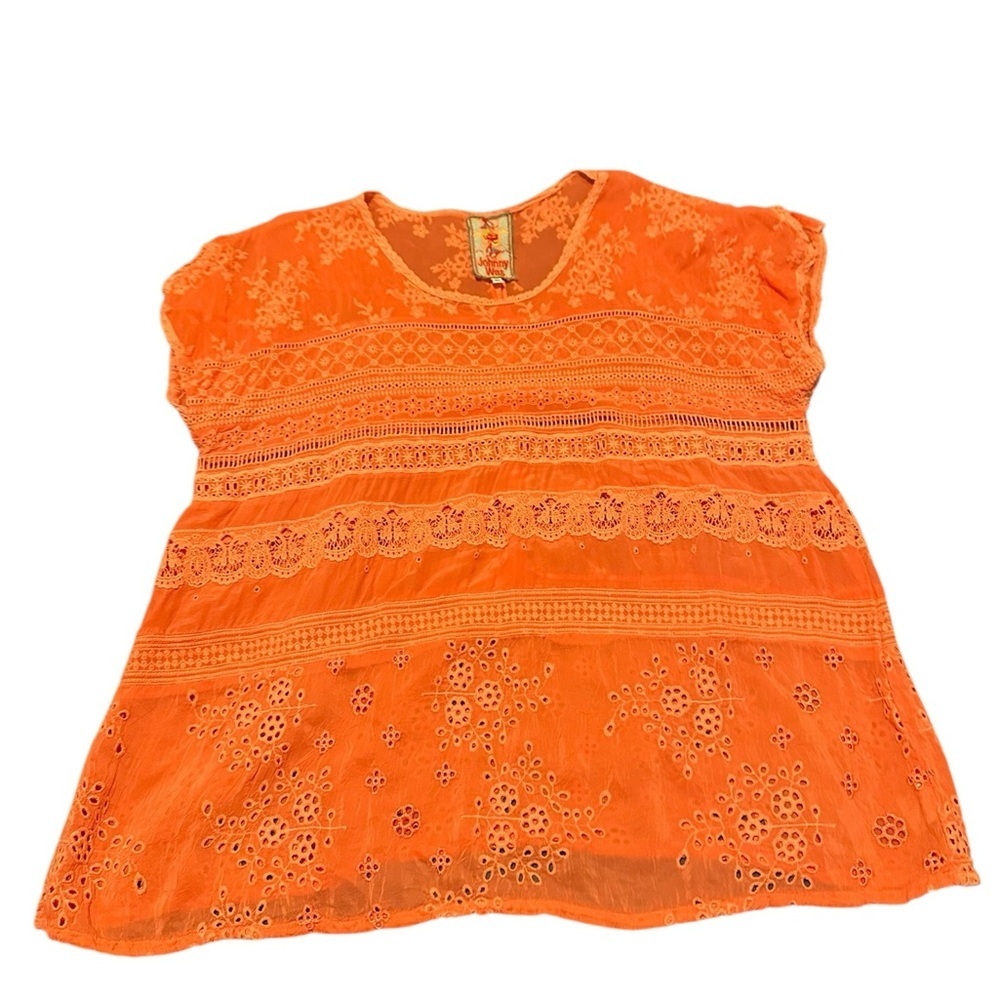 Johnny Was women Orange Eyelet Lace Top, Sz M, pre-owned